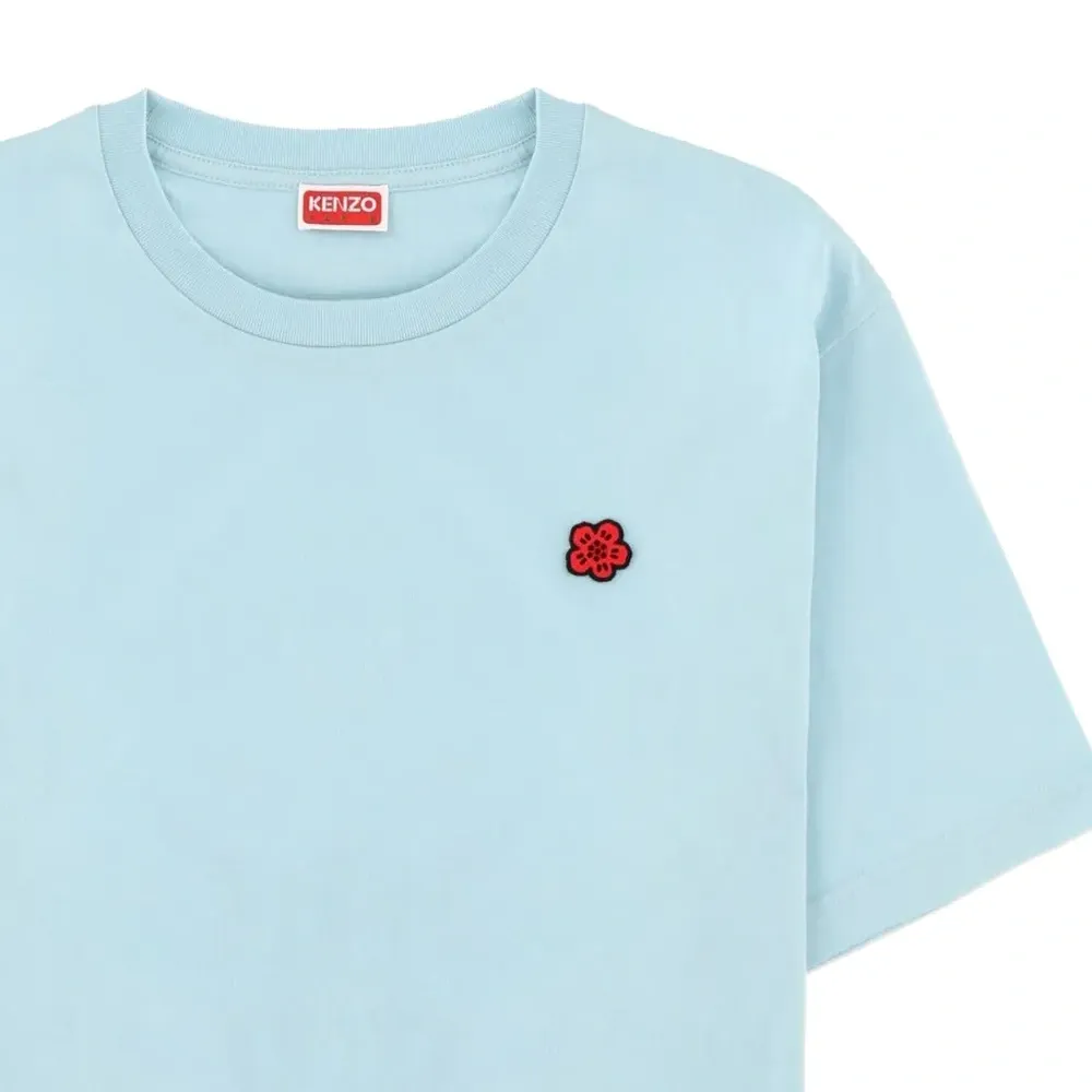 Футболка с цветочным принтом