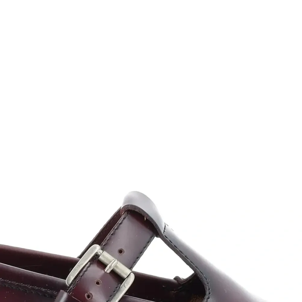 Кожаные лоферы с ремешком и пряжкой