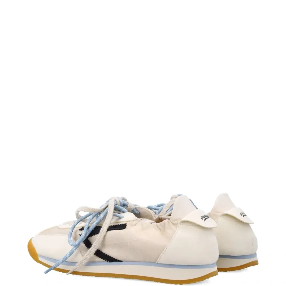 Кроссовки с аппликацией в виде пантеры