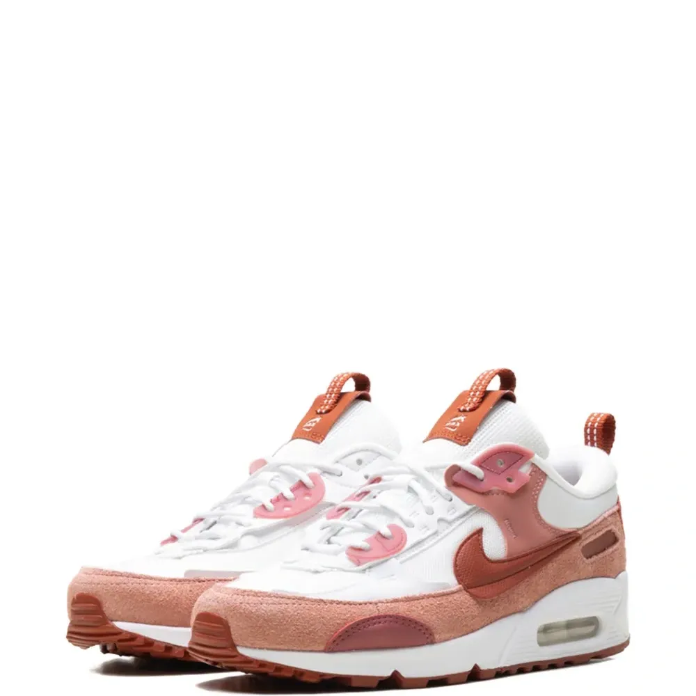 Кроссовки Futura