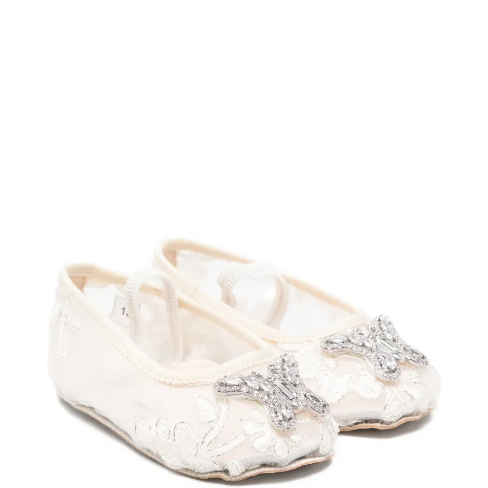 Балетки с украшением в виде бабочки