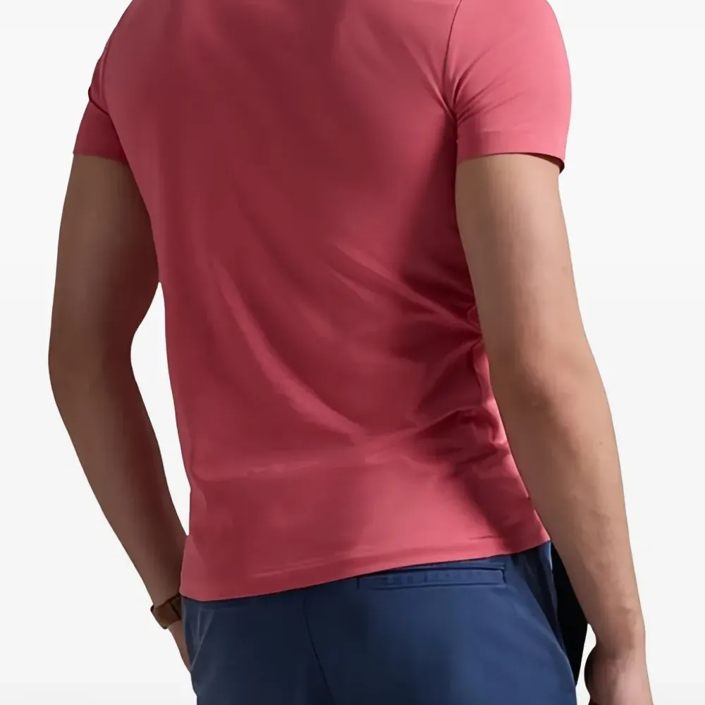 Футболка с коротким рукавом