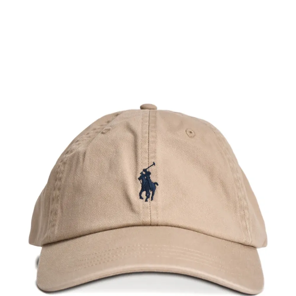 Бейсболка с логотипом