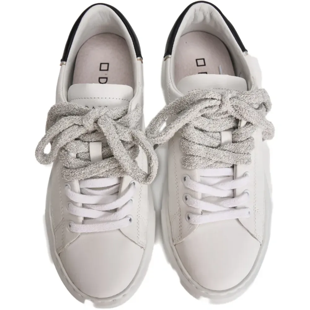 Кожаные кеды на шнуровке