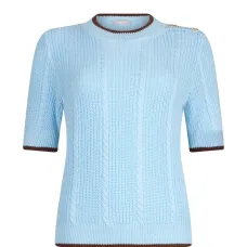 Кабельный трикотажный свитер с декоративными пуговицами Кабельный трикотажный свитер с декоративными пуговицами