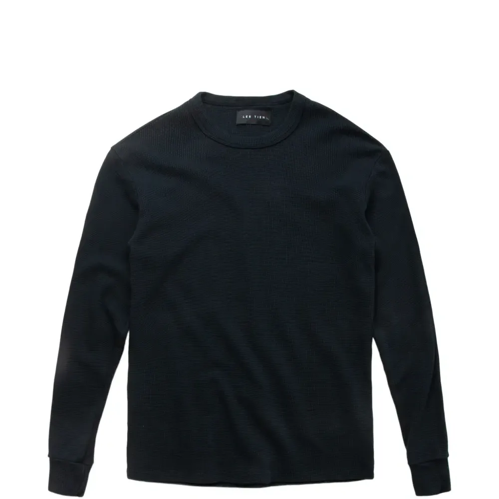 Топ с круглым вырезом и длинными рукавами