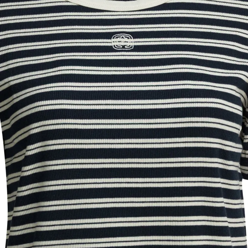 Полосатая футболка