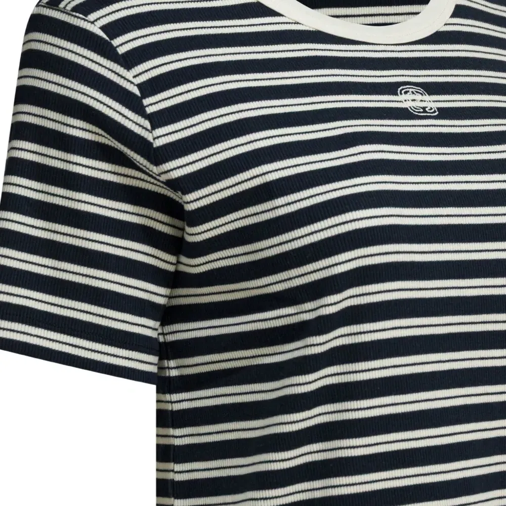 Полосатая футболка