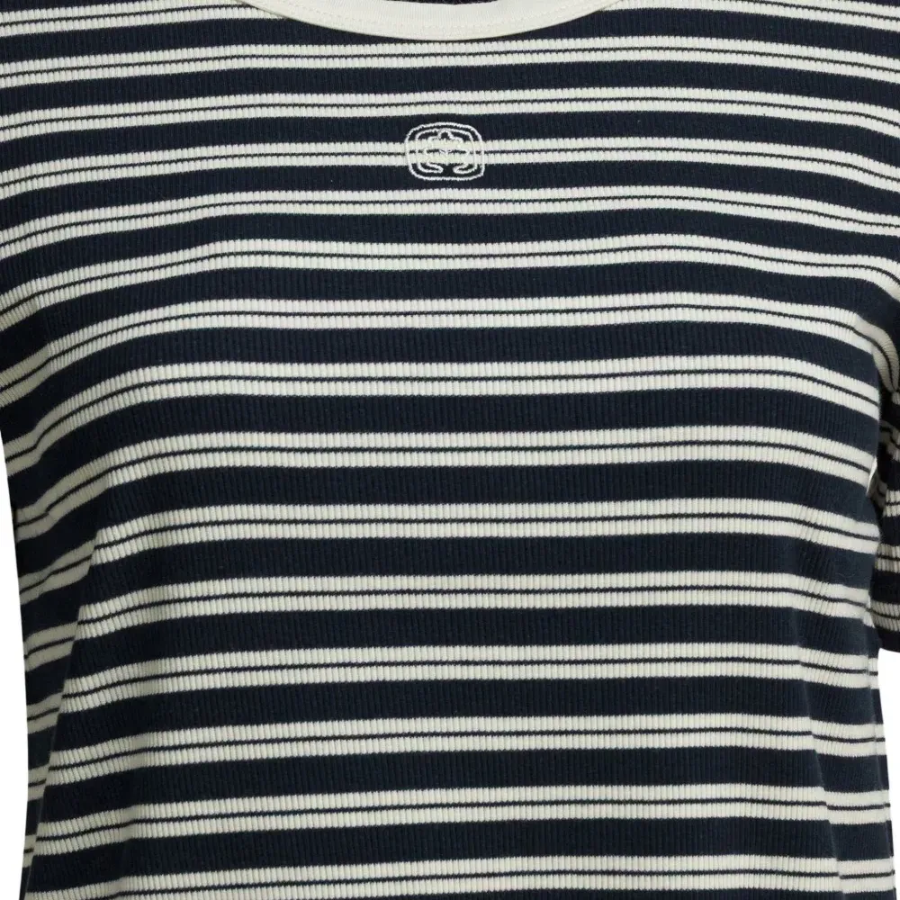 Полосатая футболка