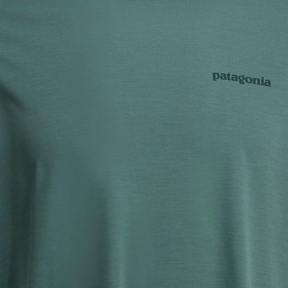 Футболка с графическим принтом