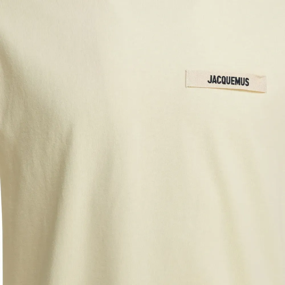 Футболка с логотипом