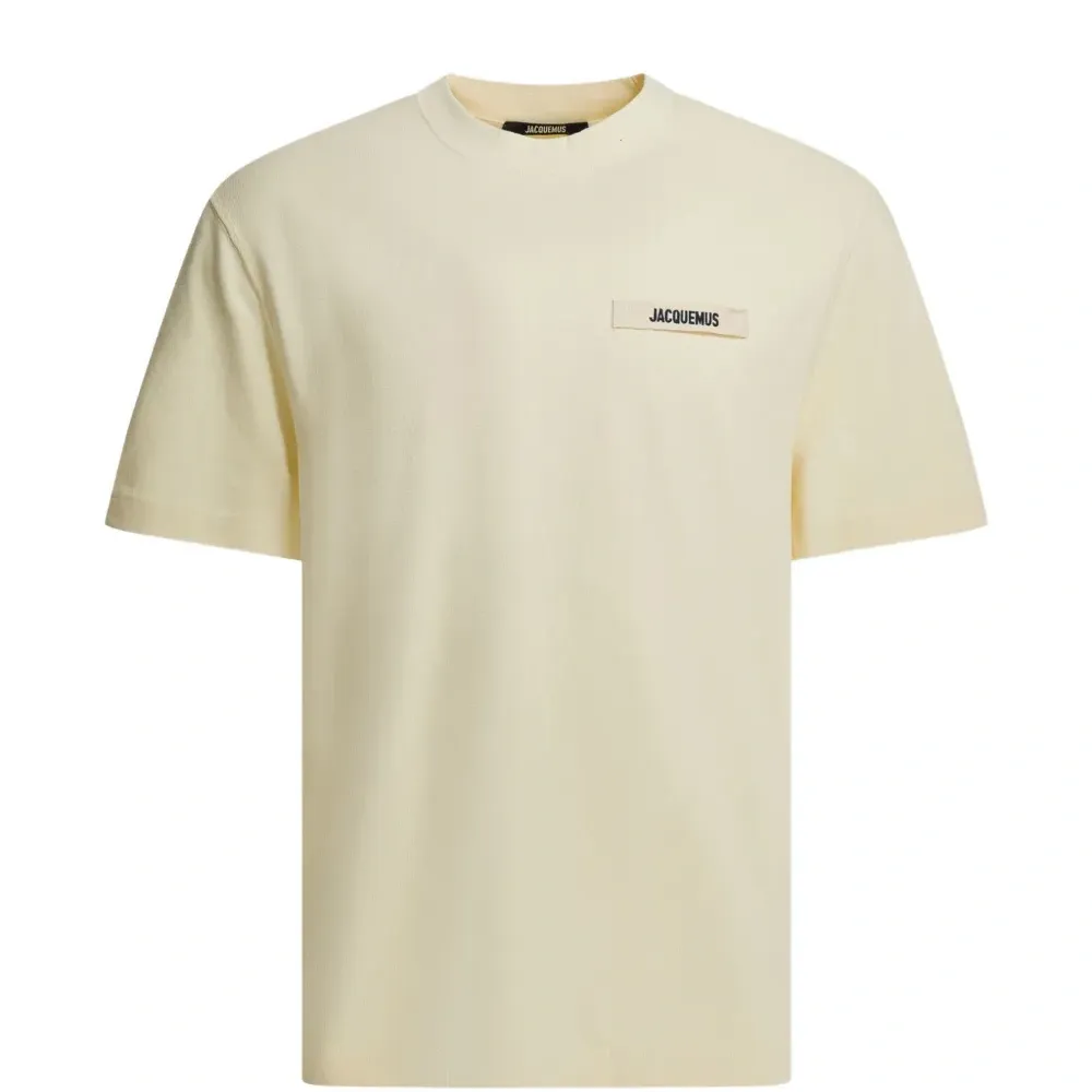 Футболка с логотипом