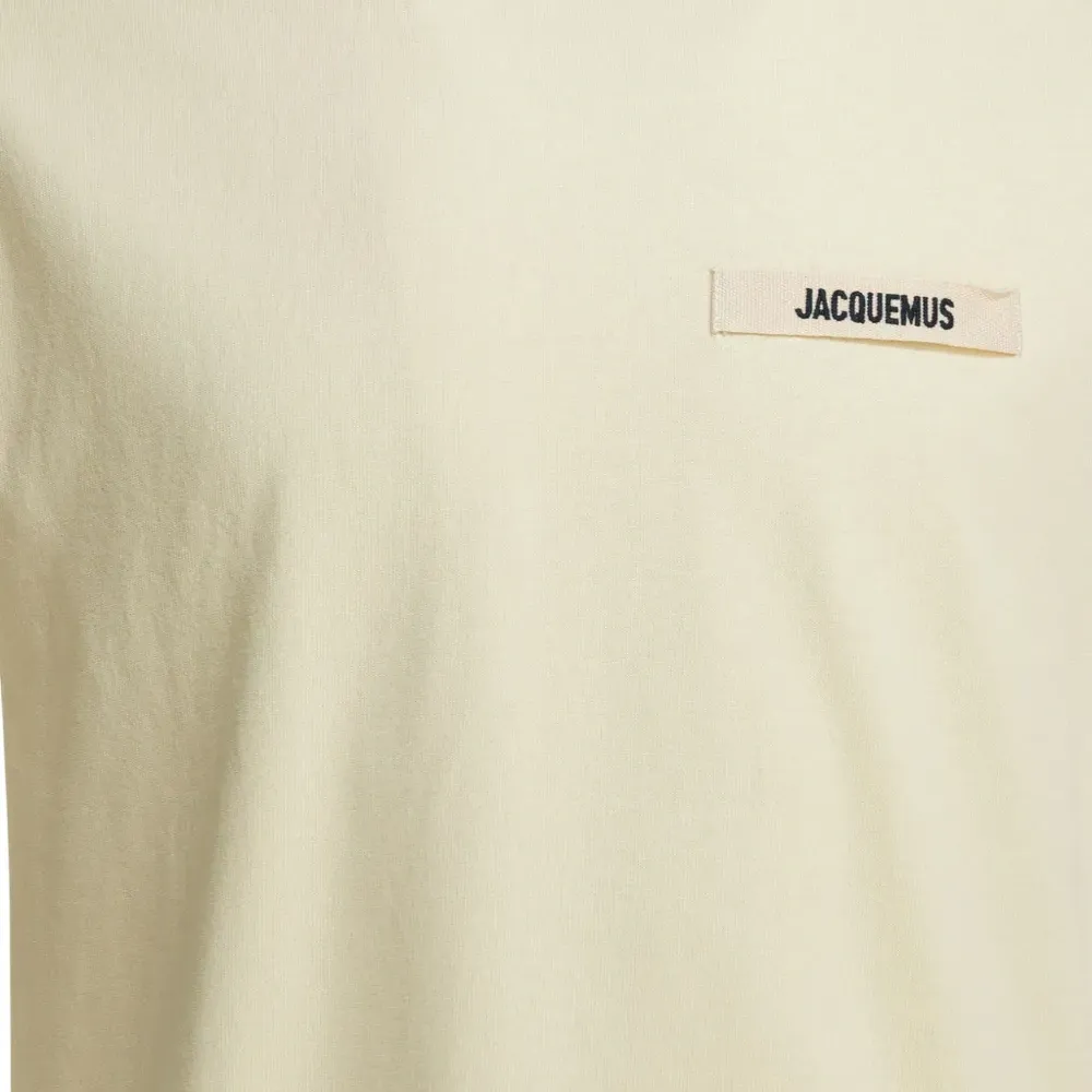 Футболка с логотипом