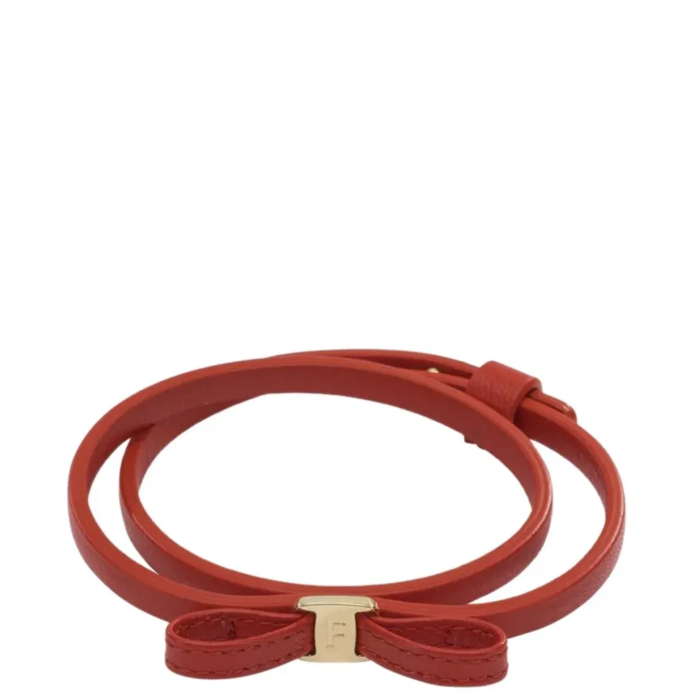 Браслет с бантом