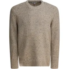 Вязаный свитер с круглым вырезом