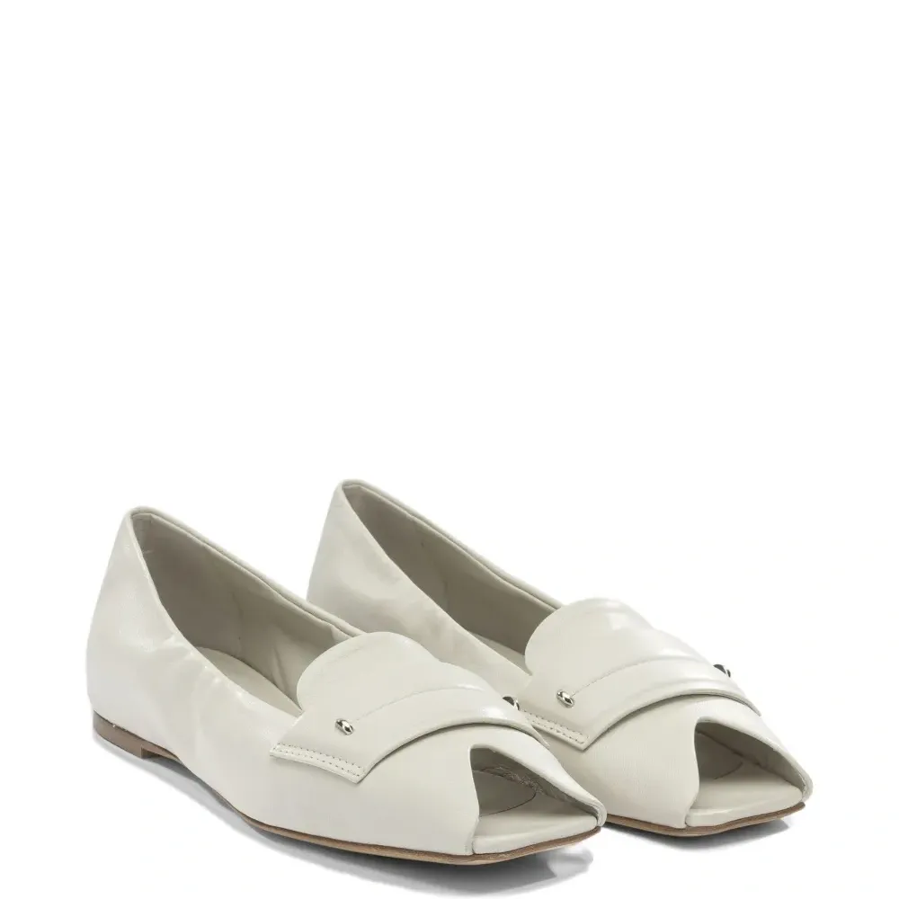 Лоферы с открытым носком