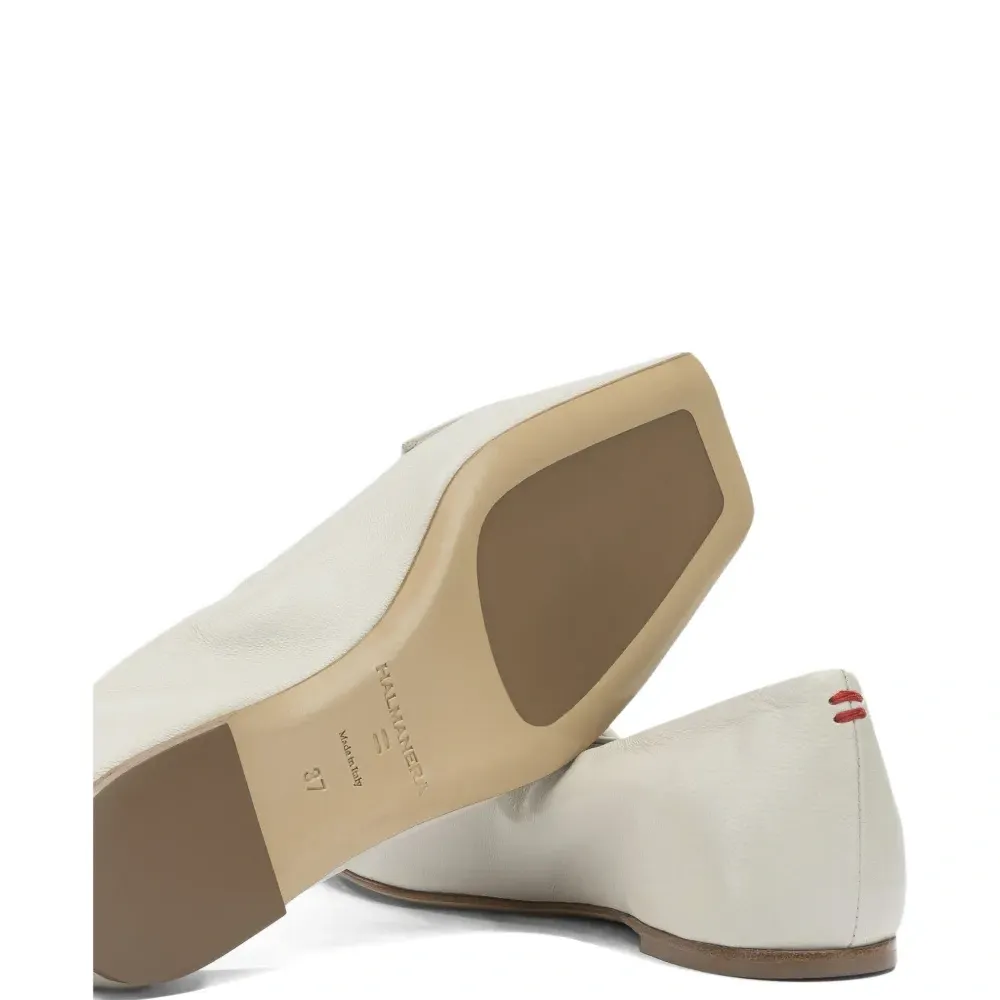 Лоферы с открытым носком