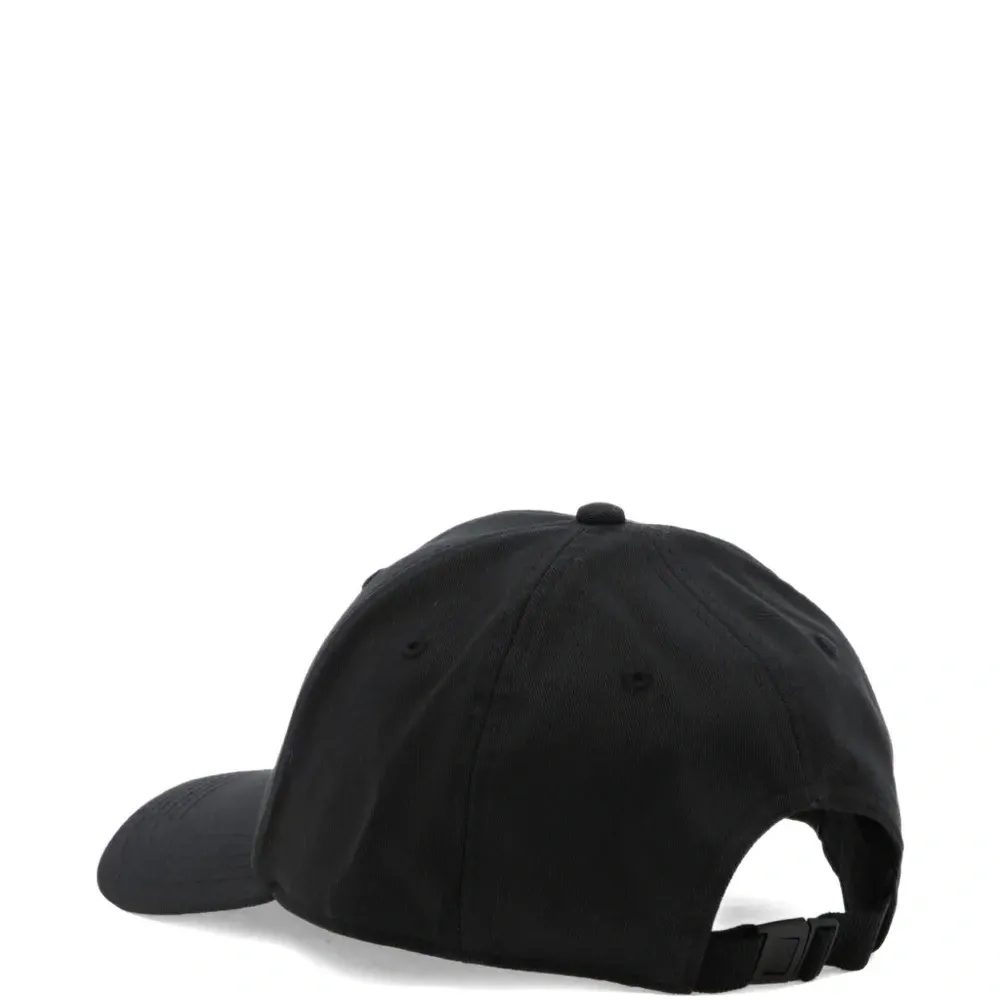 Бейсболка с логотипом