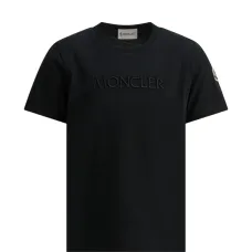 Футболка с тиснением