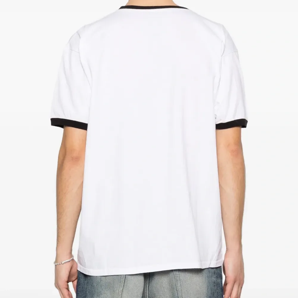 Футболка с принтом и круглым вырезом