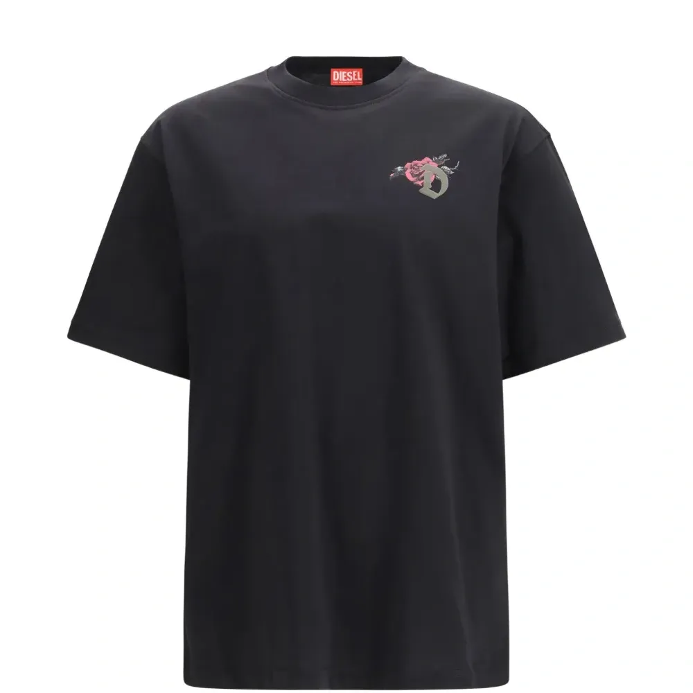 Футболка с цветочным принтом