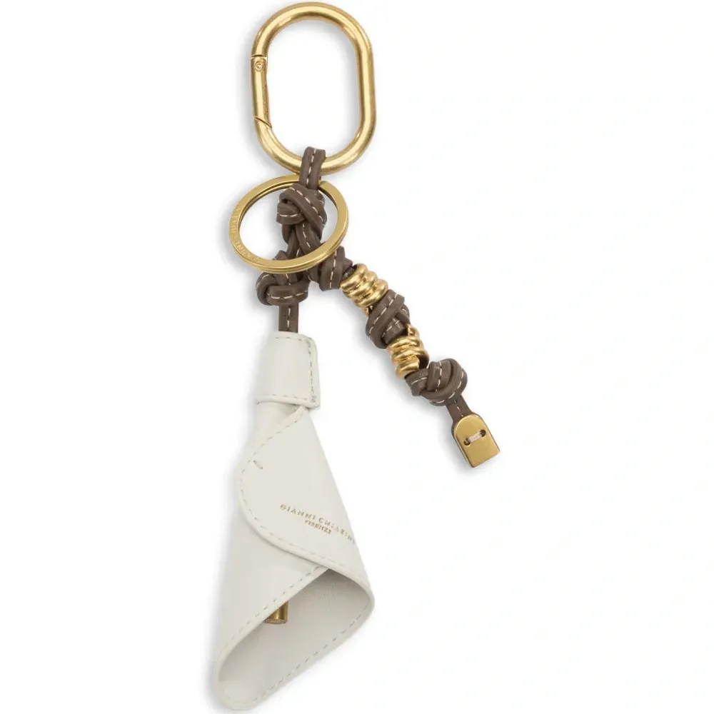 Брелок-талисман Calla с узлом