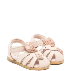 Сандалии из кожи с вырезами