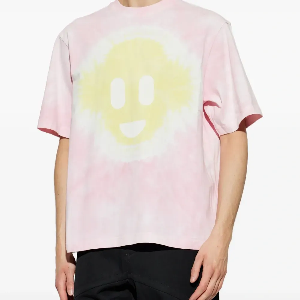 Футболка с графическим принтом в технике тай-дай