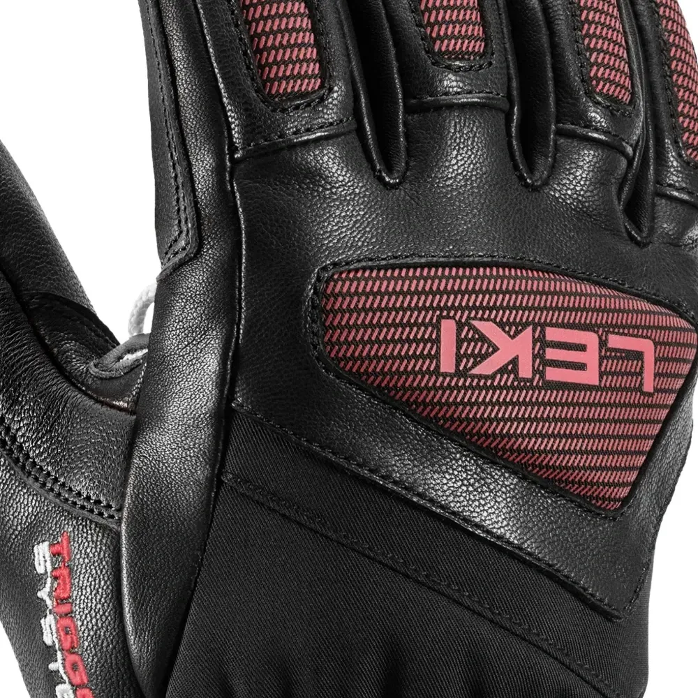 Перчатки с логотипом