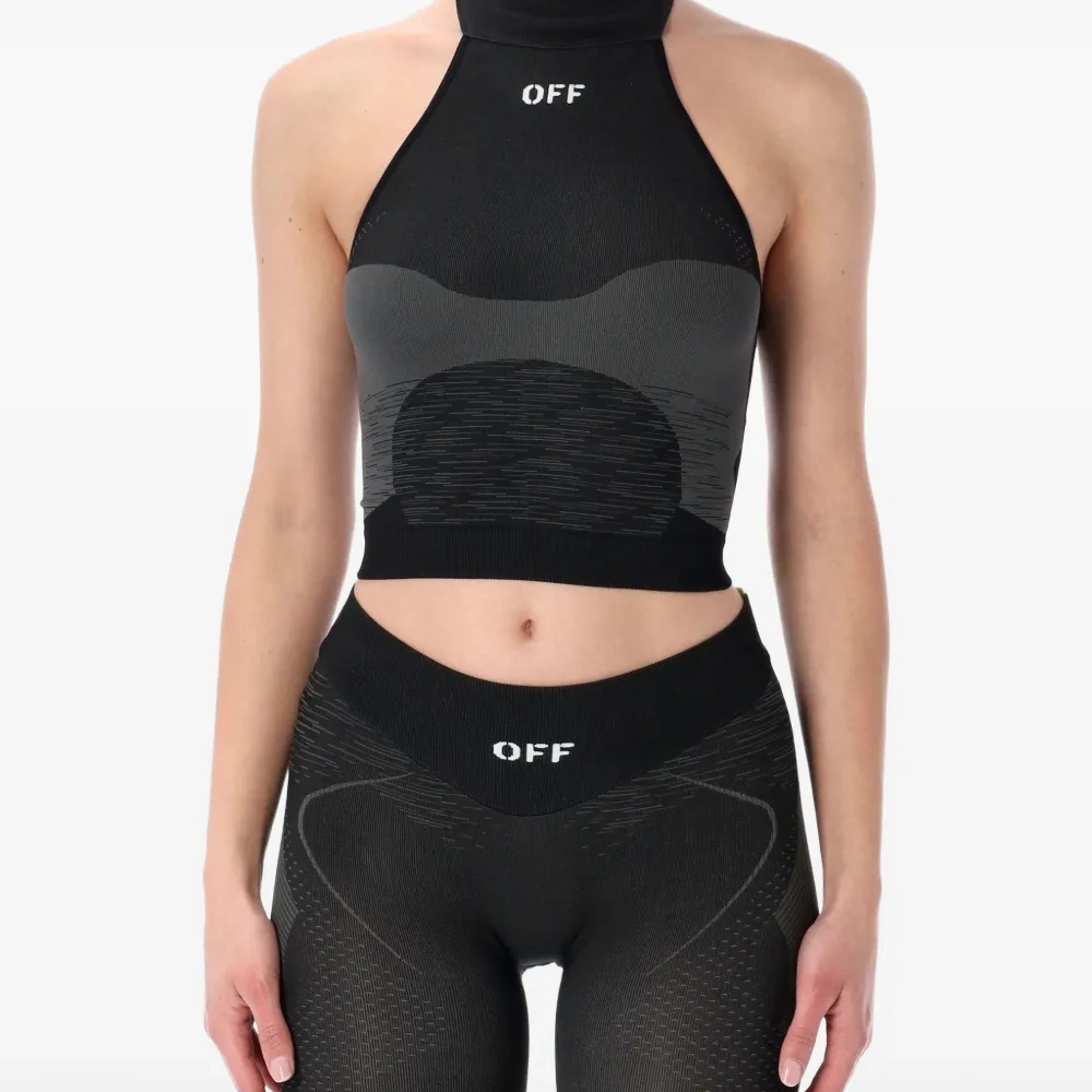 Спортивный топ с воротником-халтер