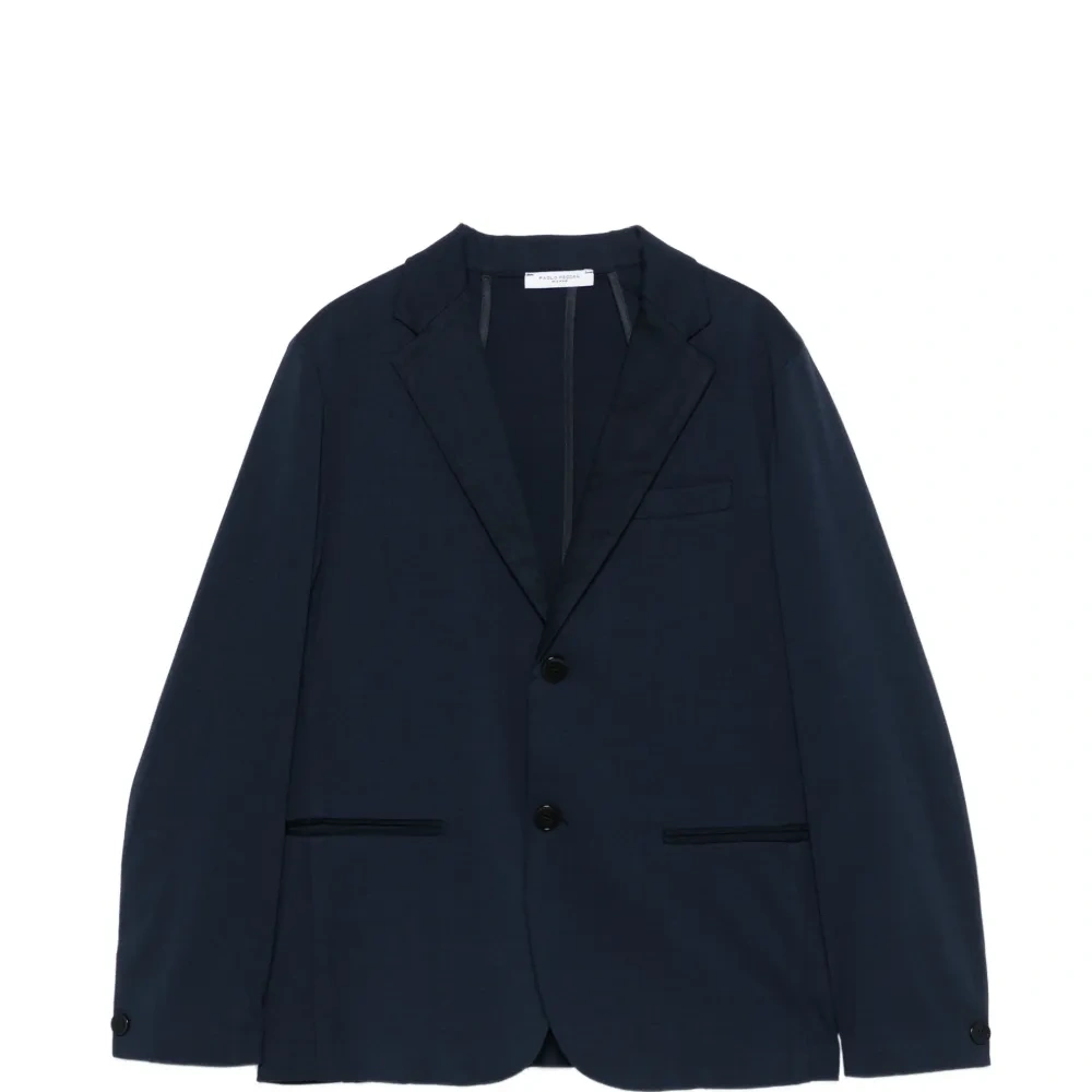 Пиджак на пуговицах