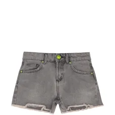 Джинсовые шорты с необработанным краем