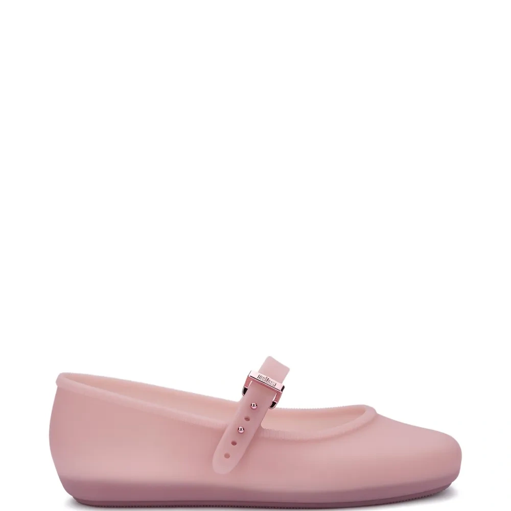 Балетки с ремешком