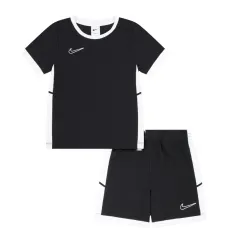 Вышитые шорты