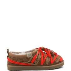 Балетки с перекрещивающимися ремешками