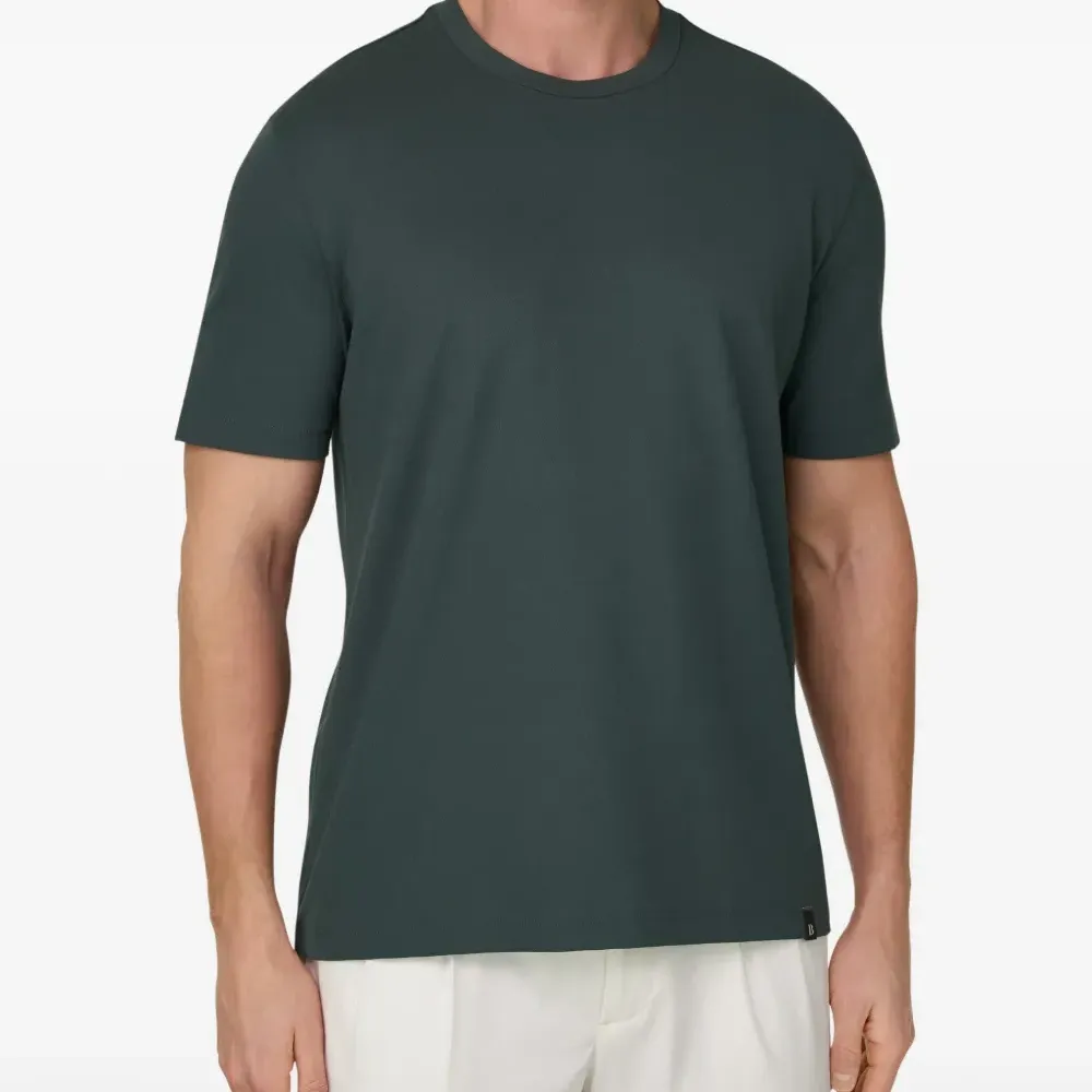 Футболка из пике с аппликацией