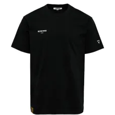 Футболка с логотипом