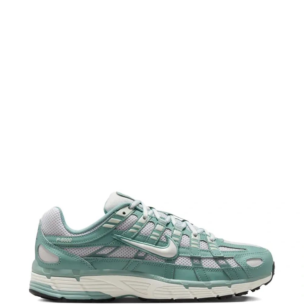 Кроссовки P-6000