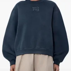 Свитшот с вышитым логотипом Свитшот с вышитым логотипом