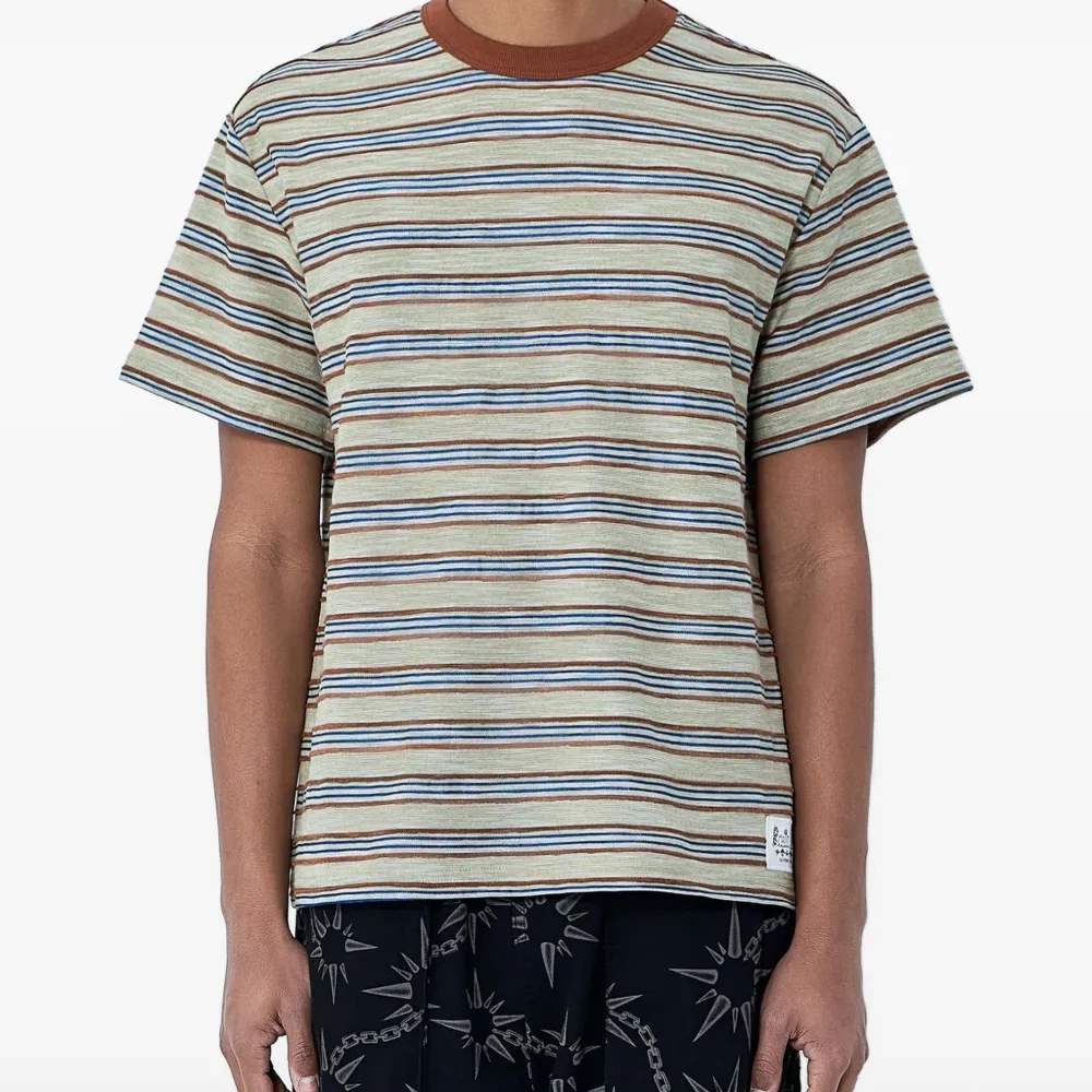 Футболка в полоску с круглым вырезом