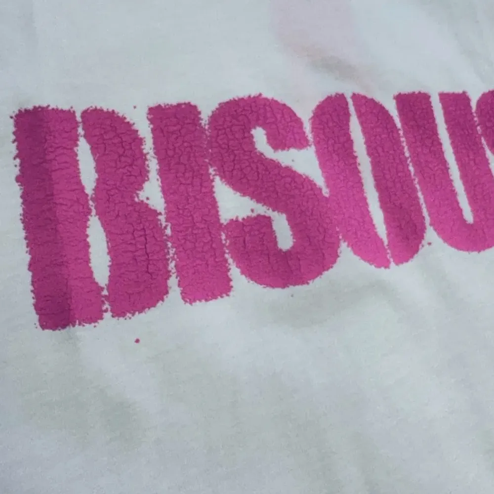 Футболка с логотипом