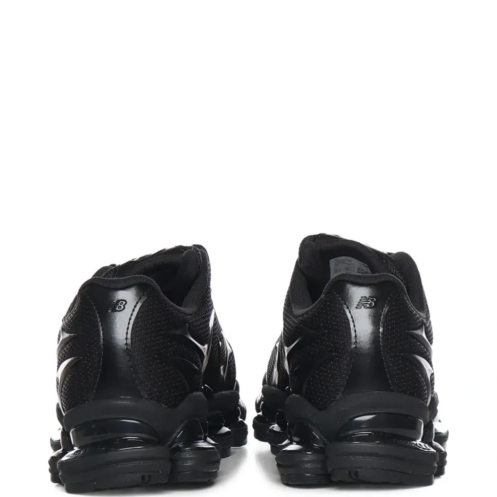 Кроссовки Abzorb 2000 с логотипом