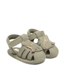 Ползунки с нашивкой в виде лягушки Ползунки с нашивкой в виде лягушки