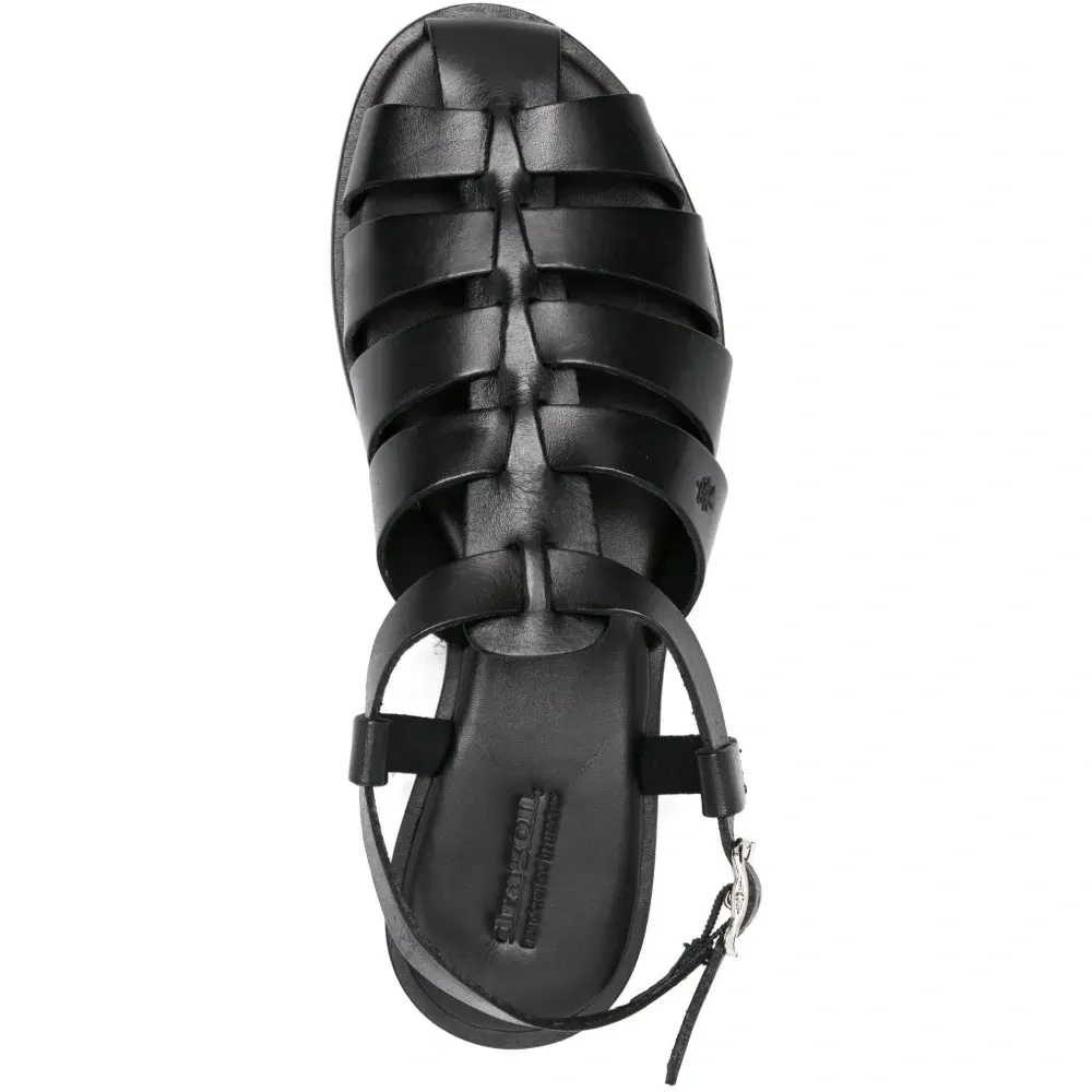 Сандалии с плетёными ремешками