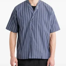 Рубашка в полоску на пуговицах