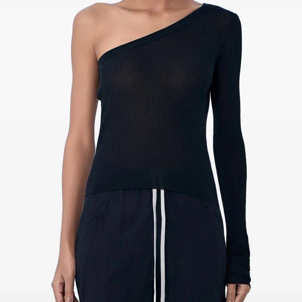 Асимметричный топ