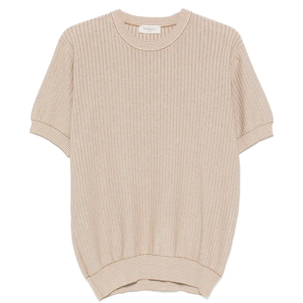 Топ с короткими рукавами