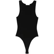 Боди с вырезом "лодочка"