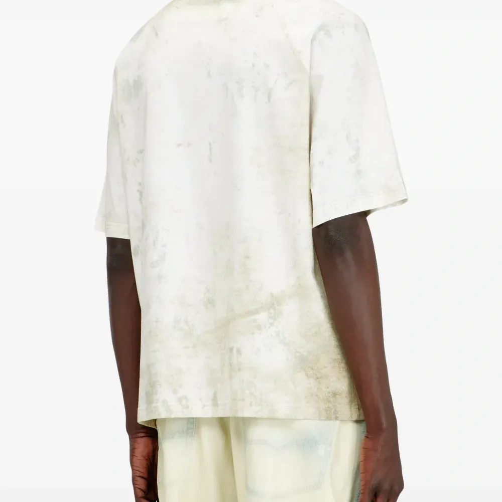 Футболка с анималистичным принтом Clint