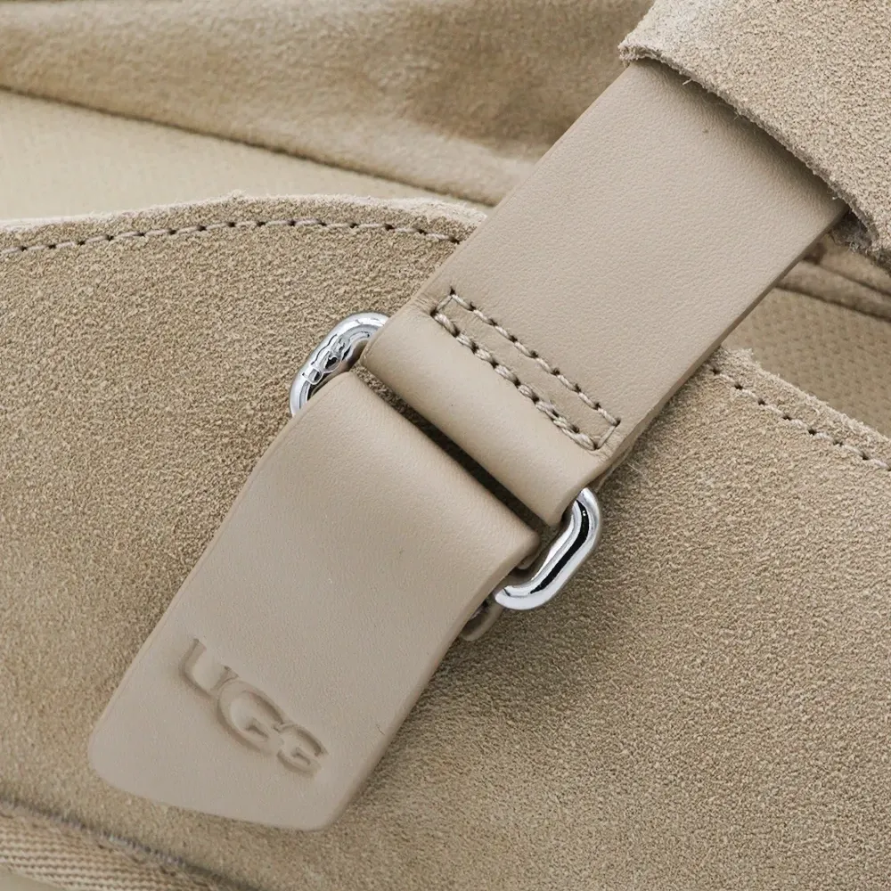 Мюли из кожи с ремешком